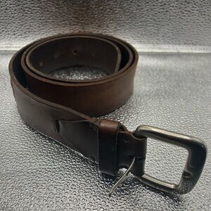 Classic Brown Roundtree and Yorke Leather Belt Men Size 44